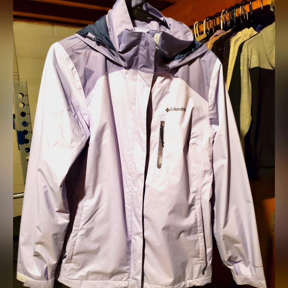 Women's Columbia Raincoat